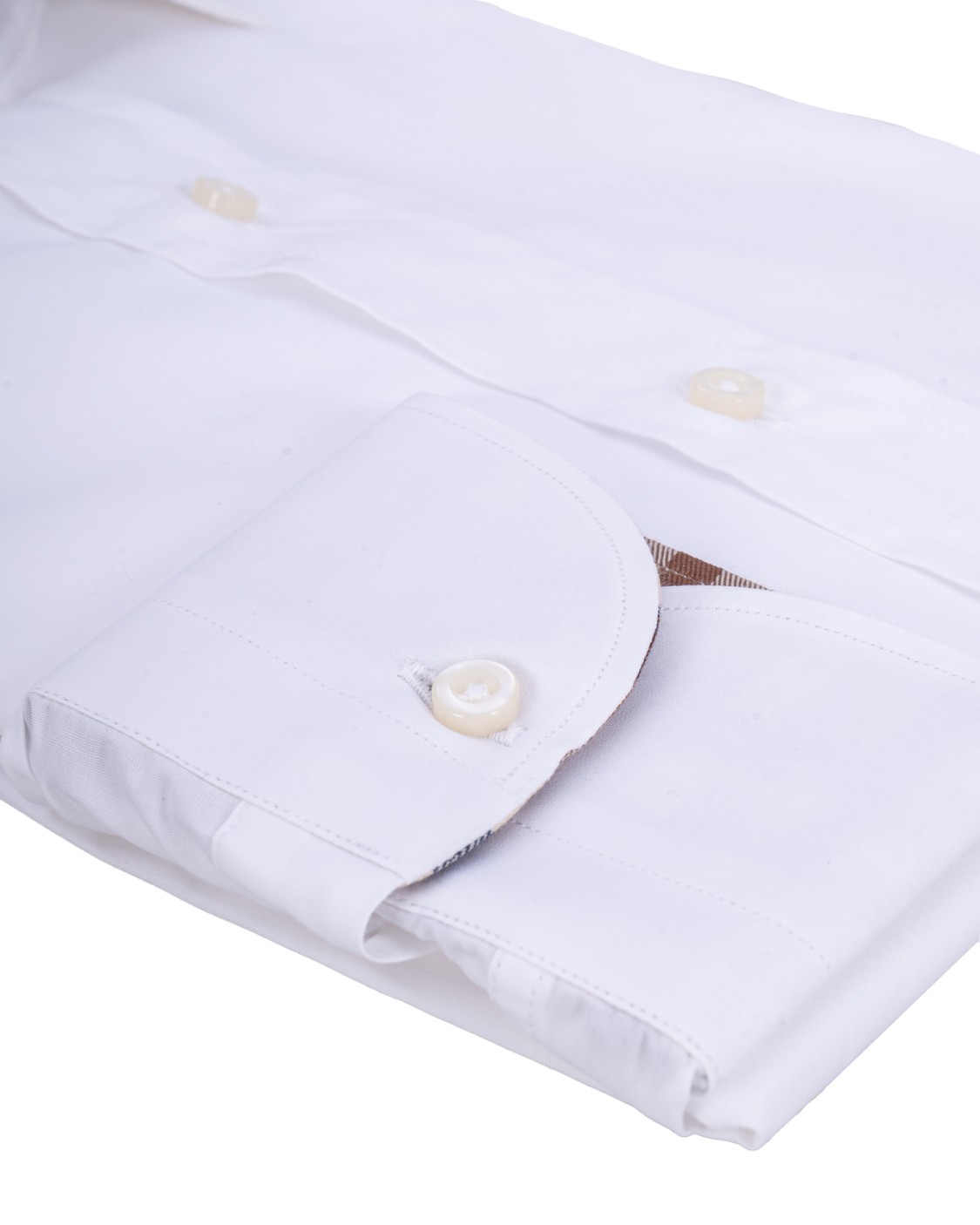 shop AQUASCUTUM Saldi Camicia: Aquascutum camicia in cotone.
Maniche lunghe.
Collo francese.
Regular fit.
Interno collo a quadri.
Composizione: 100% cotone.
Made in Italy.. SHIRT LA06-00 number 6089139